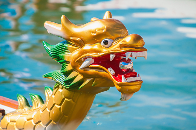 Dragon head on the dragonboat