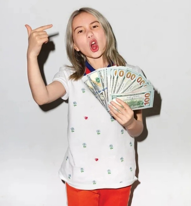 小时候的Lil Tay，因“黑红路线”，吸引了不少粉丝。