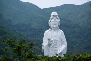 Tsz,Shan,Monastery,And,The,Most,Beautiful,White,Statue,Of