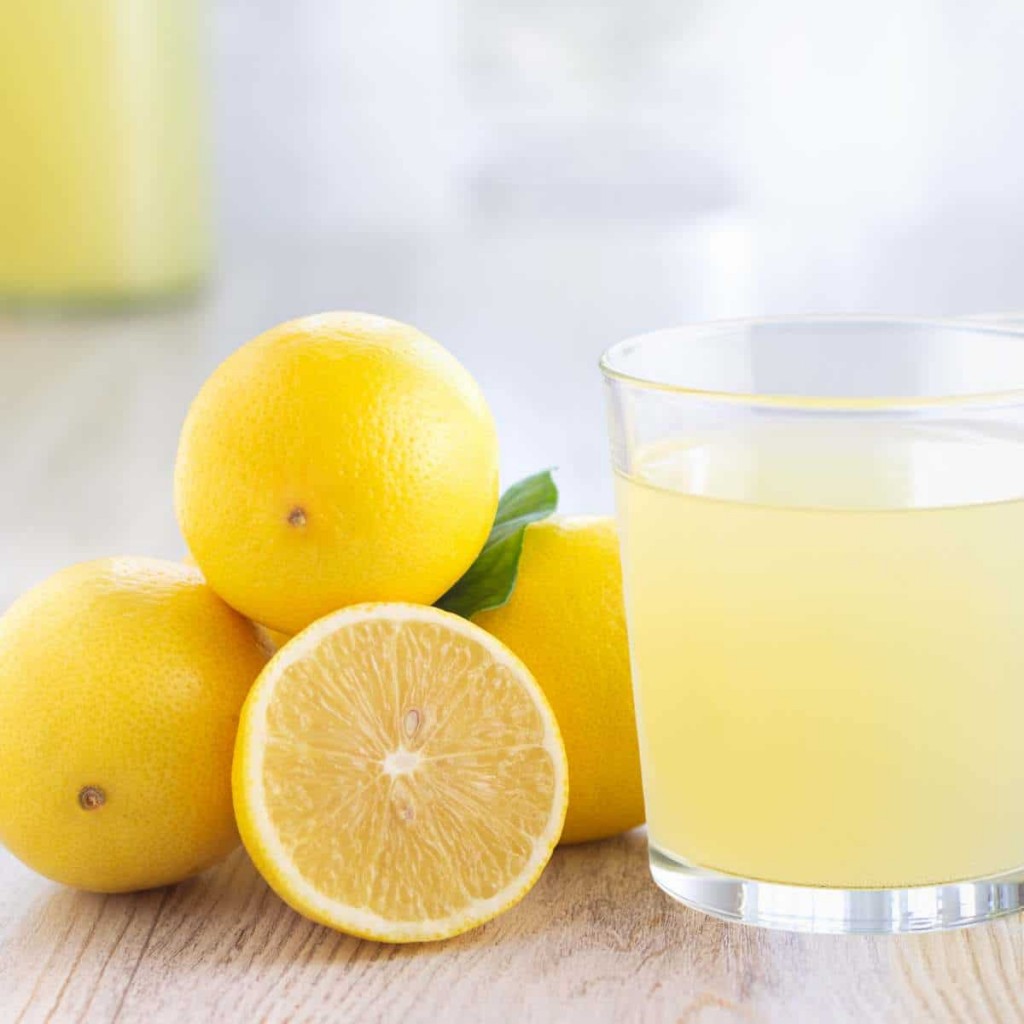 Can-lemon-juice-go-bad-featured