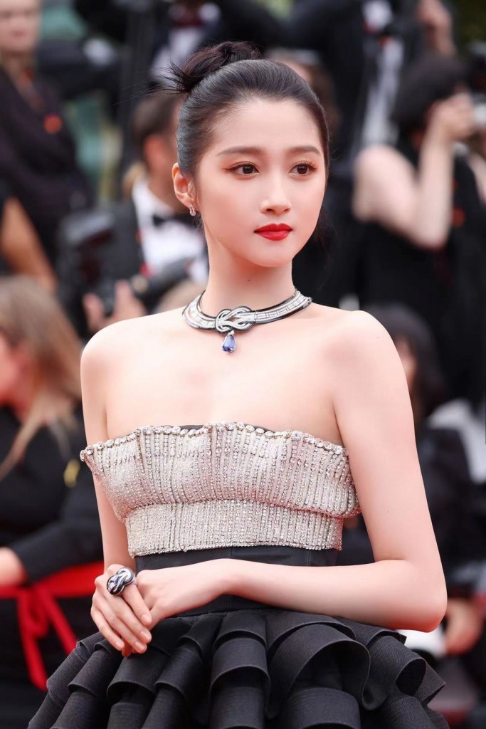 28-guan-xiaotong-cannes-6465c2e278bc9